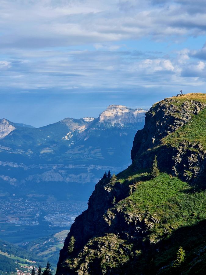 Seul face à la dent de Crolles
